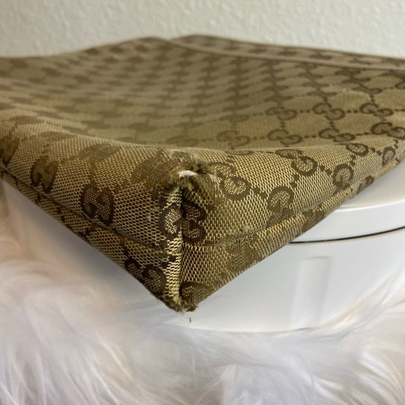 Gucci Monogram Canvas Vintage Crossbody - Picture 9 of 16